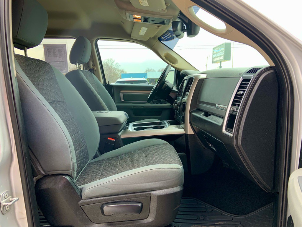 2018 RAM 1500 Image 8