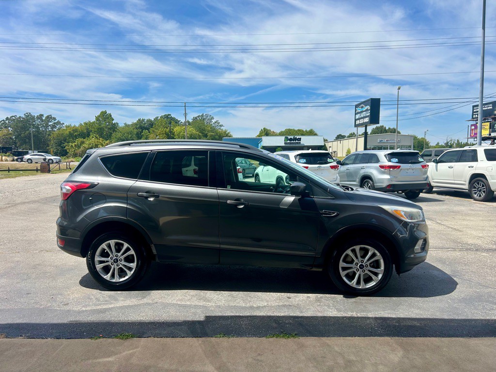 2018 Ford Escape Image 3