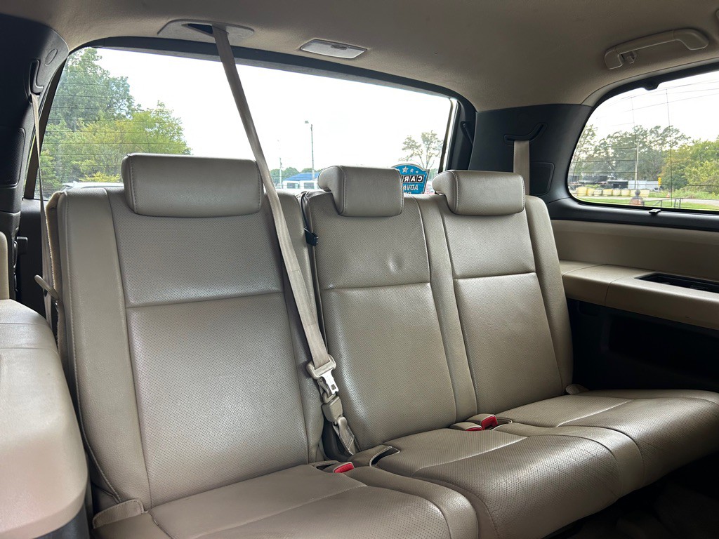 2011 Toyota Sequoia Image 10