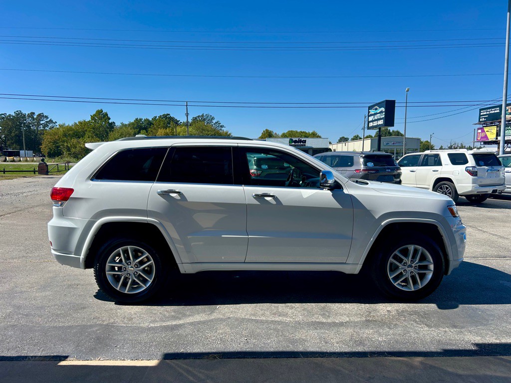 2018 Jeep Grand Cherokee Image 4