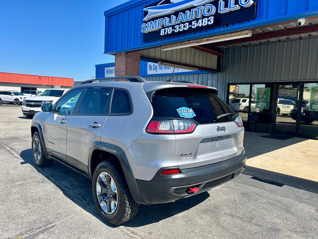 2019 Jeep Cherokee Image 6