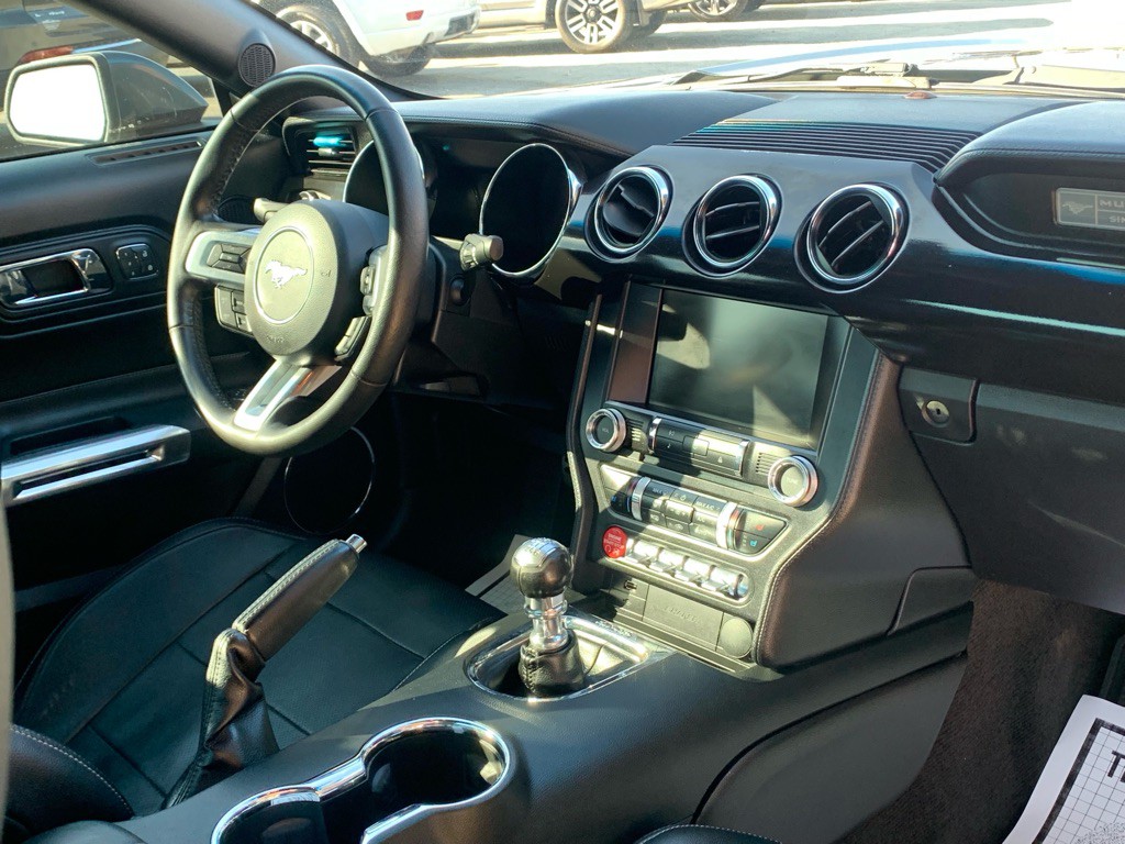 2015 Ford Mustang Image 7