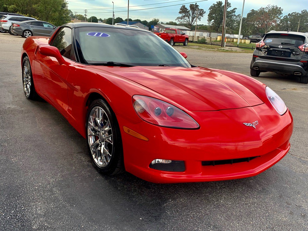 2011 Chevrolet Corvette Image 3