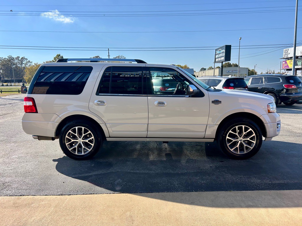 2015 Ford Expedition Image 4