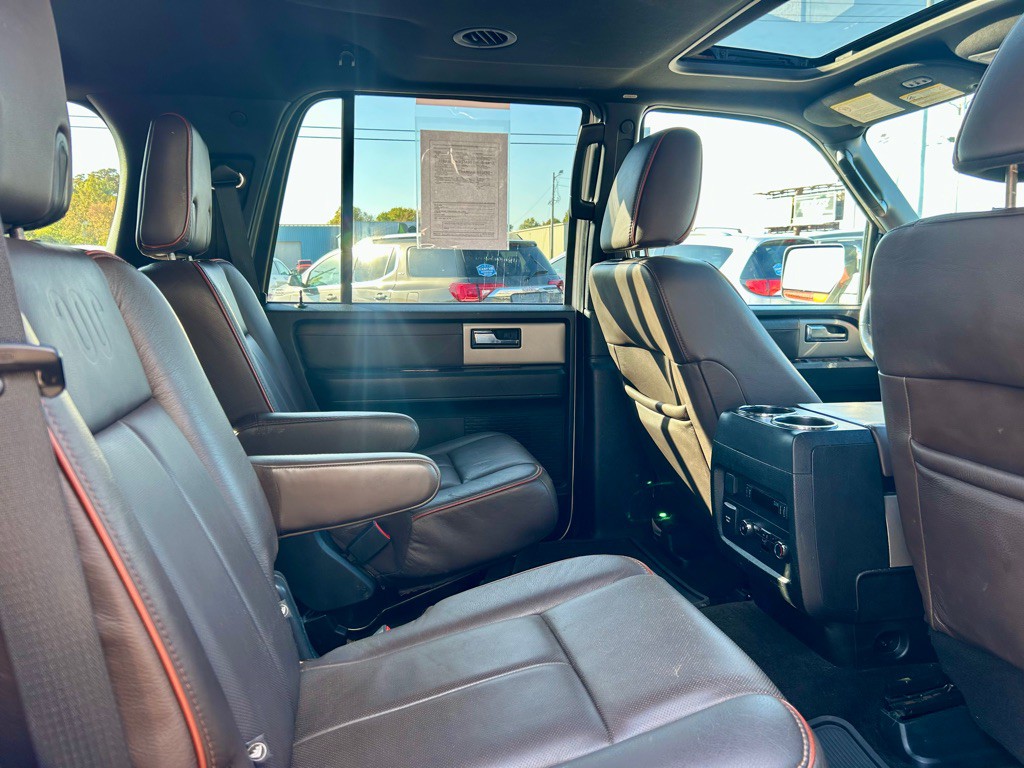 2015 Ford Expedition Image 8