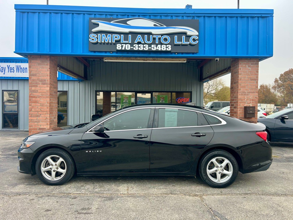 2018 Chevrolet Malibu Image 1
