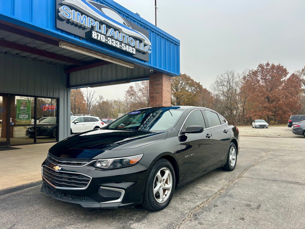 2018 Chevrolet Malibu Image 2