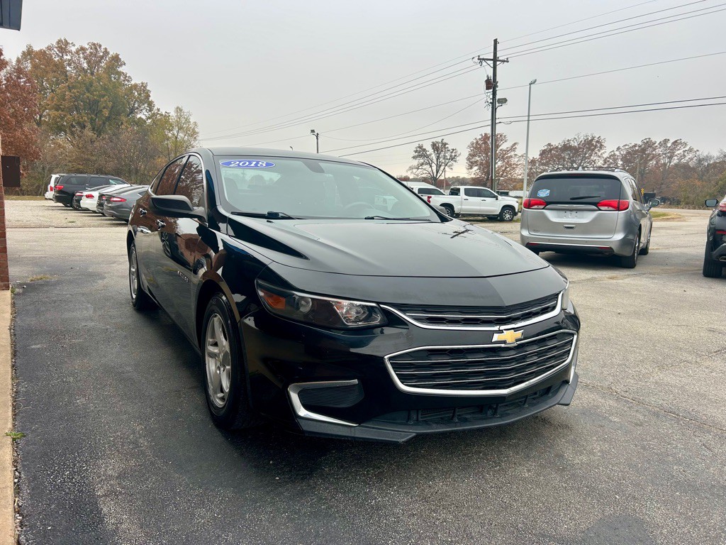 2018 Chevrolet Malibu Image 3
