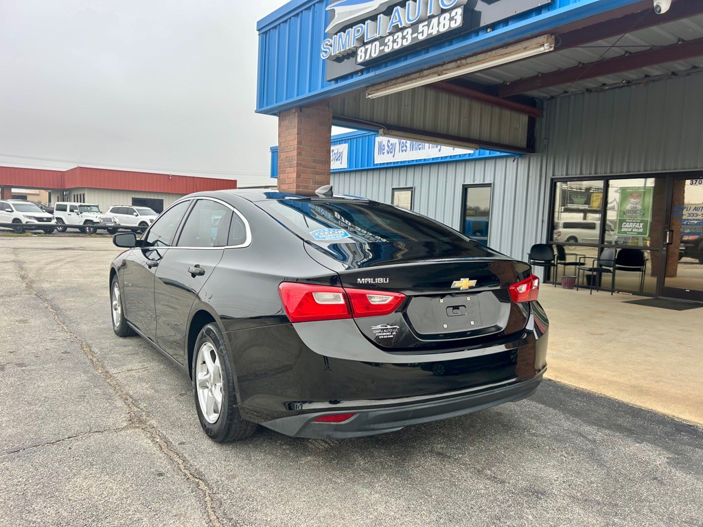 2018 Chevrolet Malibu Image 6
