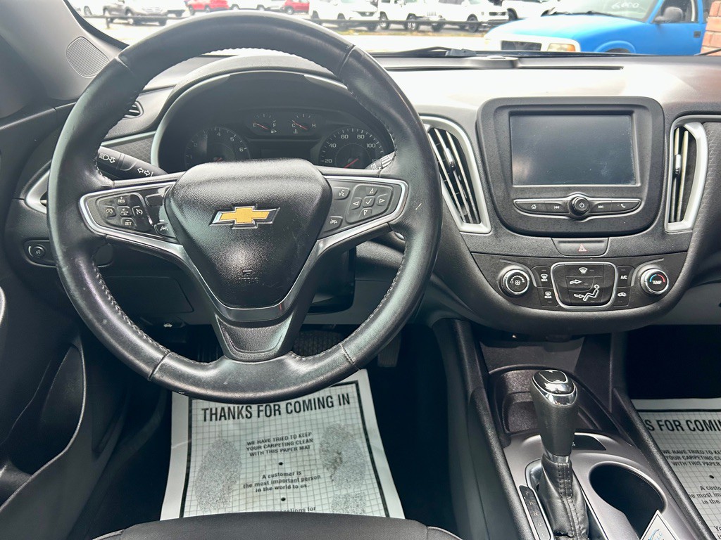 2018 Chevrolet Malibu Image 7
