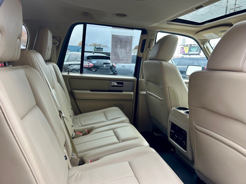 2017 Ford Expedition Image 9