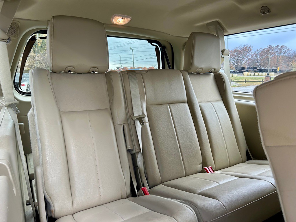 2017 Ford Expedition Image 10