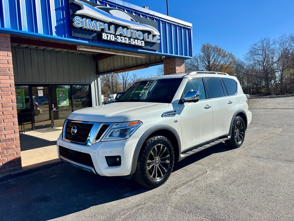 2017 Nissan Armada Image 2