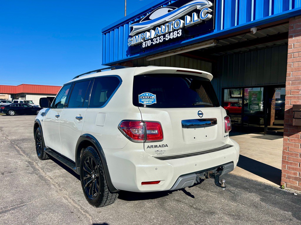 2017 Nissan Armada Image 6