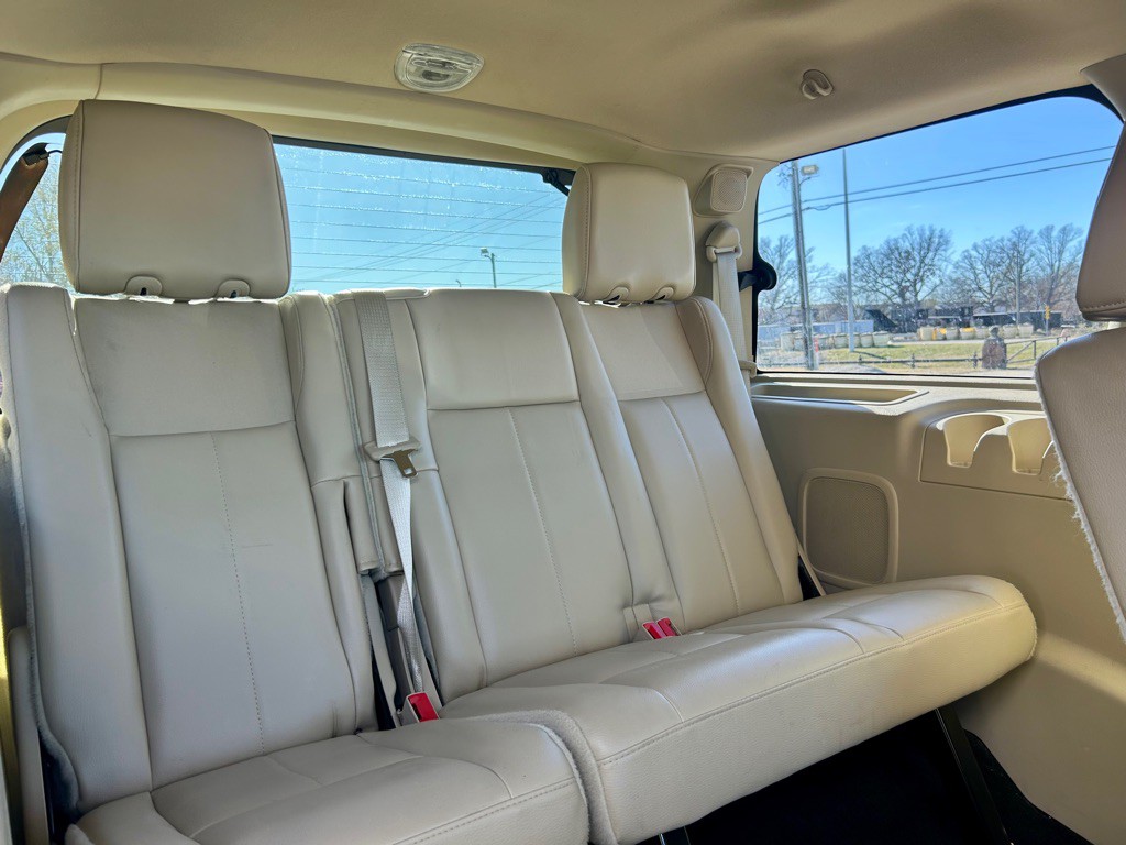 2017 Ford Expedition Image 9