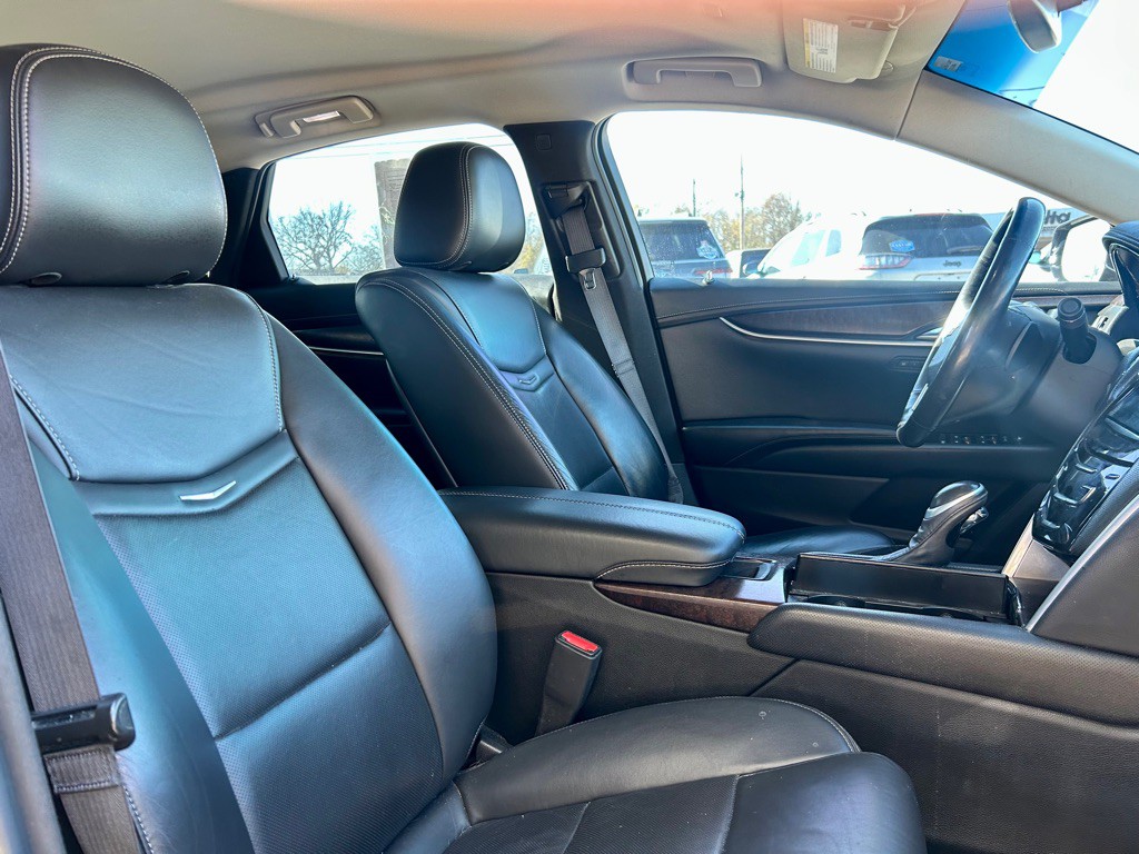 2019 Cadillac XTS Image 8