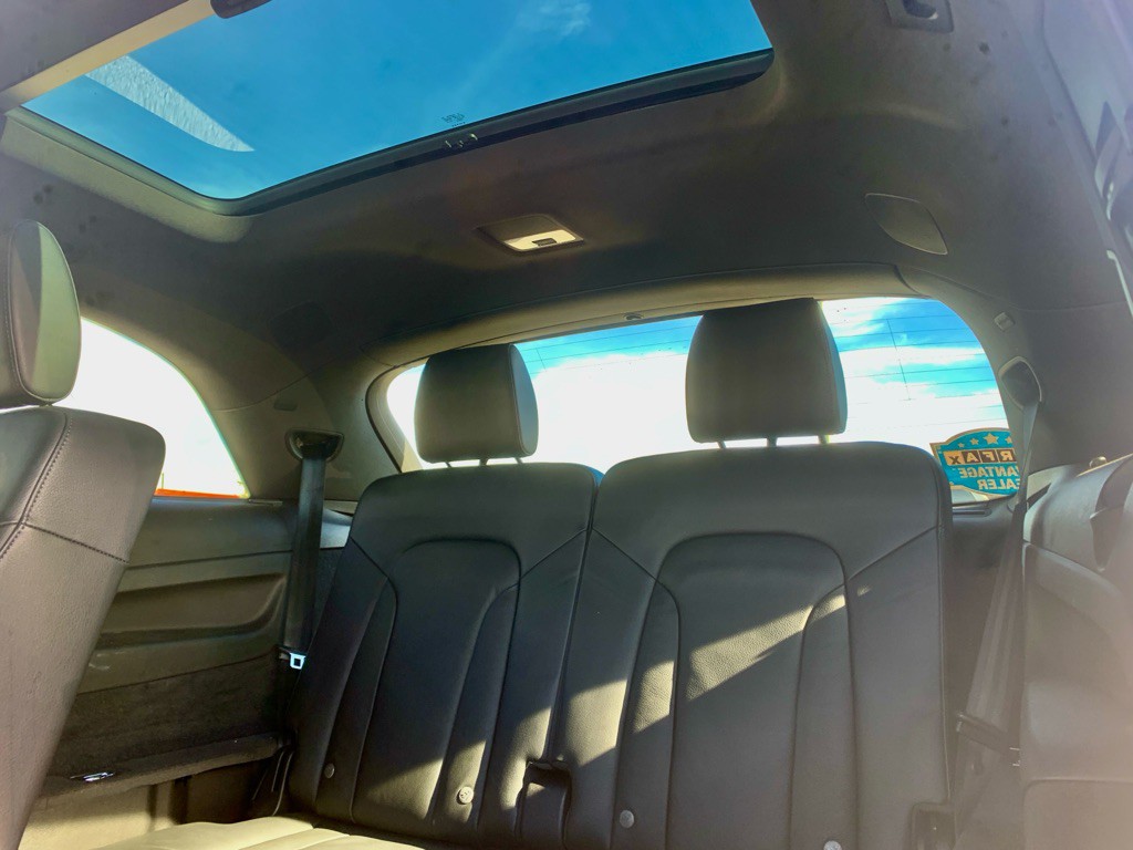2014 Audi Q7 Image 9