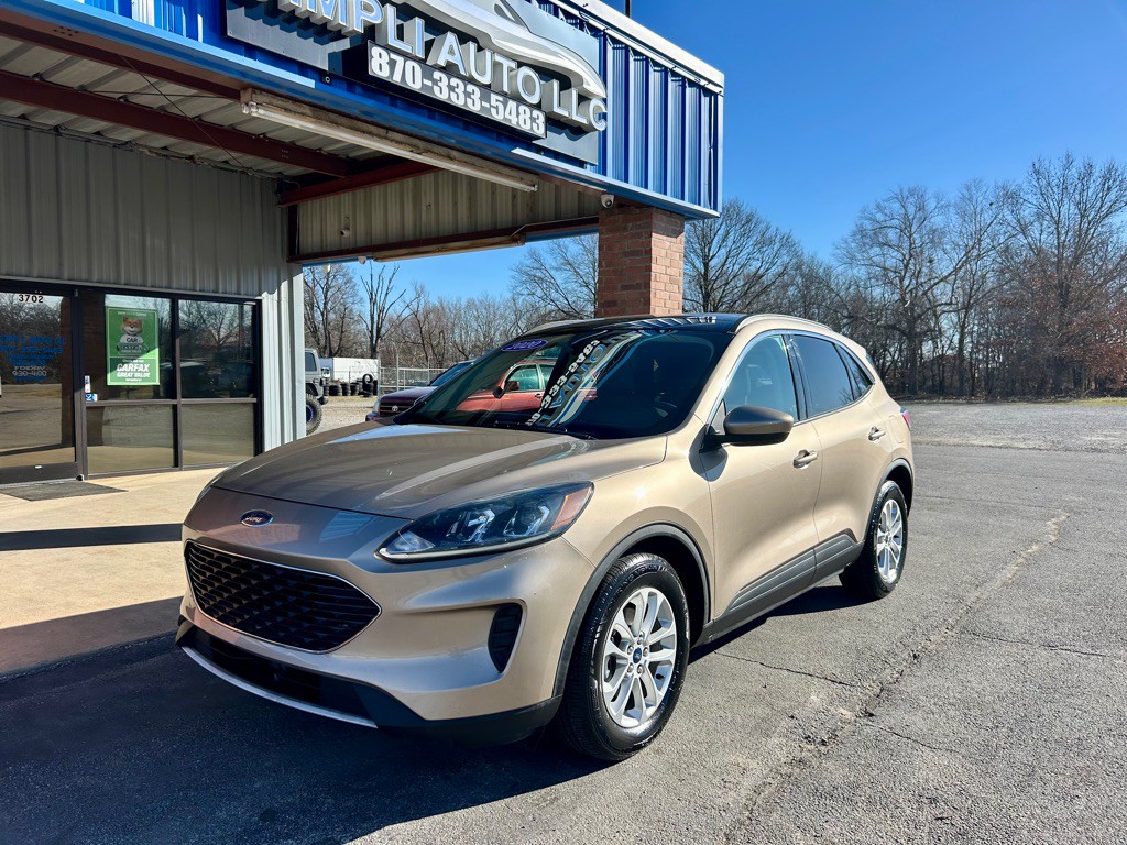 2020 Ford Escape Image 2