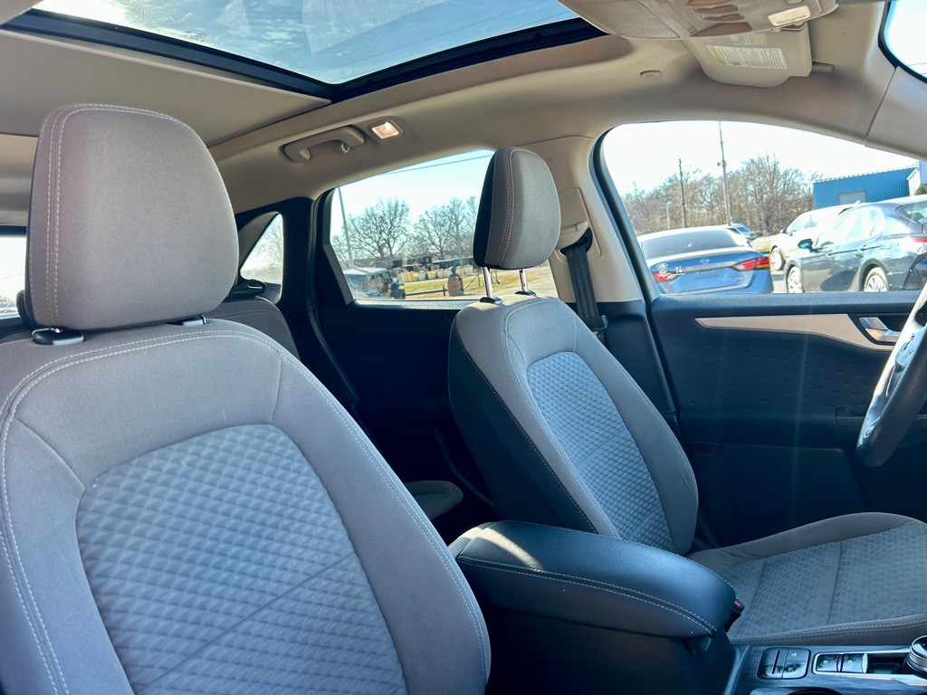 2020 Ford Escape Image 6