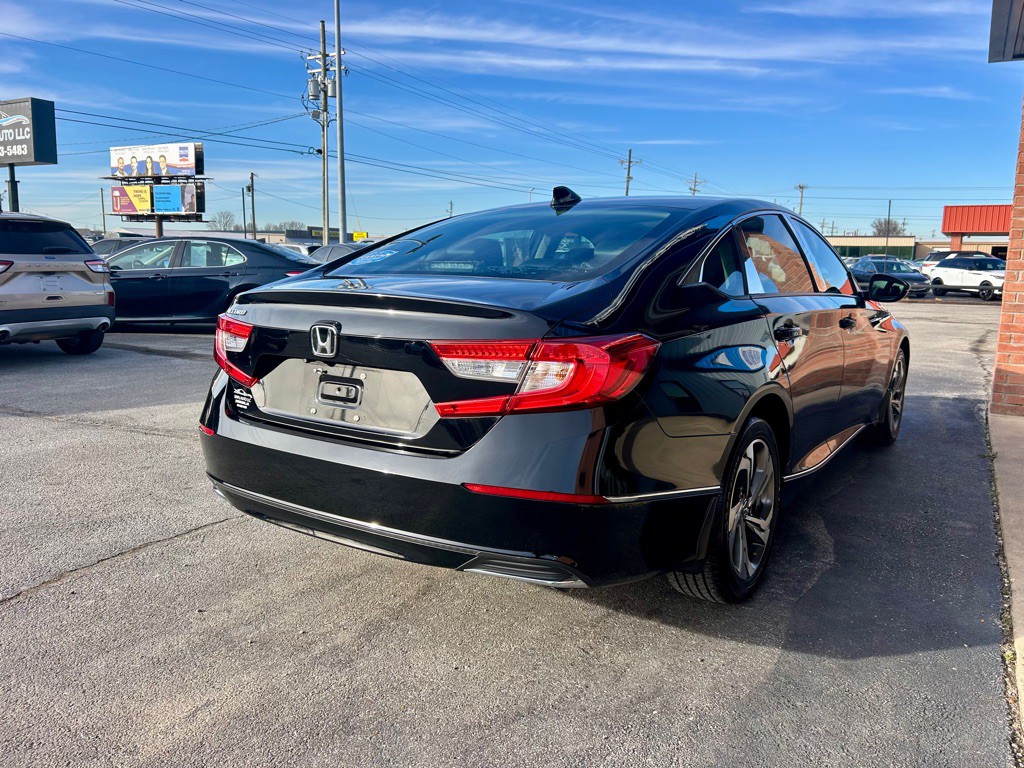 2018 Honda Accord Image 4