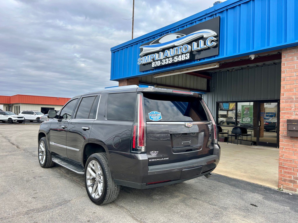 2018 Cadillac Escalade Image 4