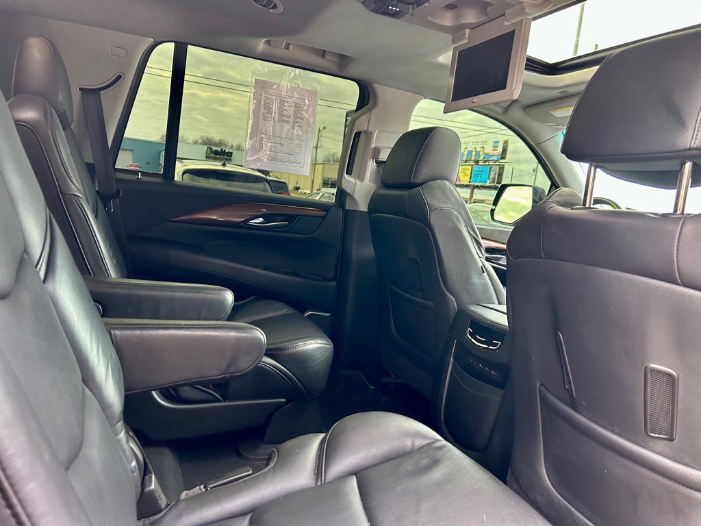 2018 Cadillac Escalade Image 7