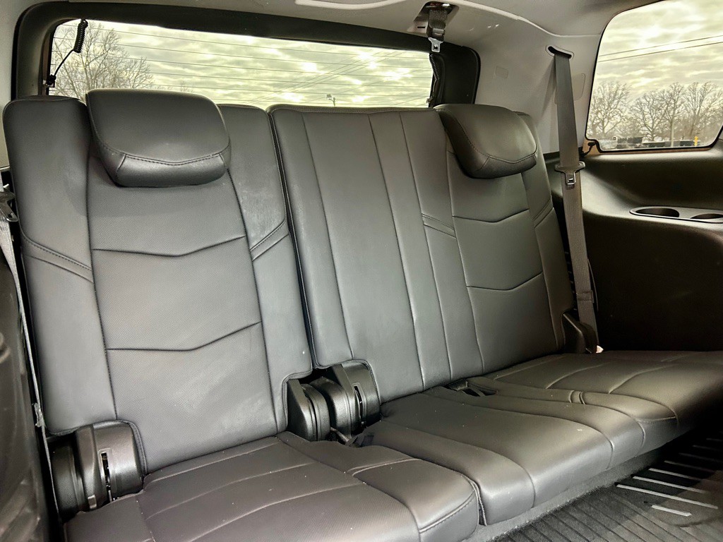 2018 Cadillac Escalade Image 8