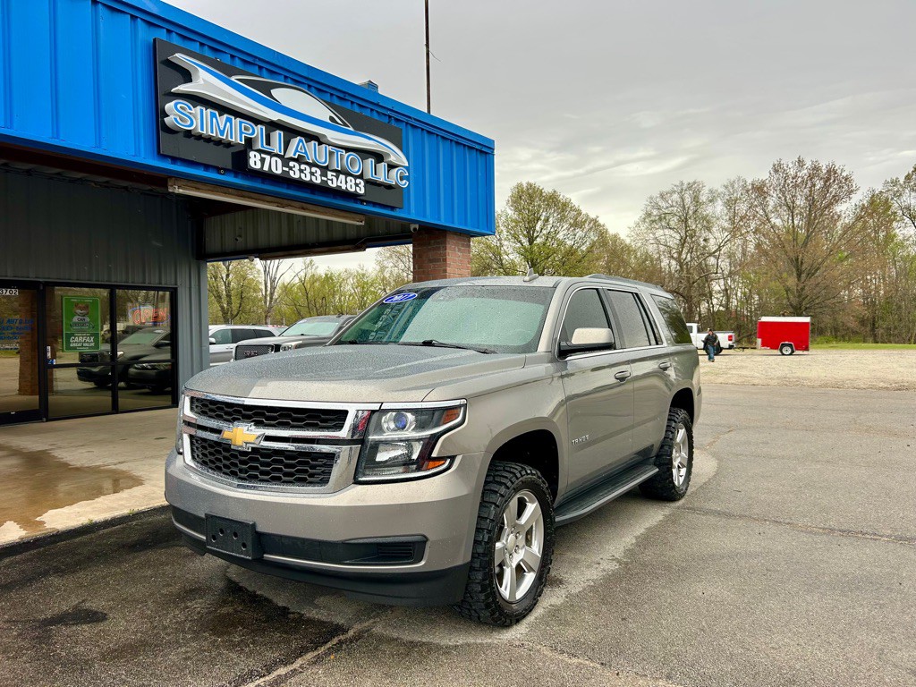 2017 Chevrolet Tahoe Image 2