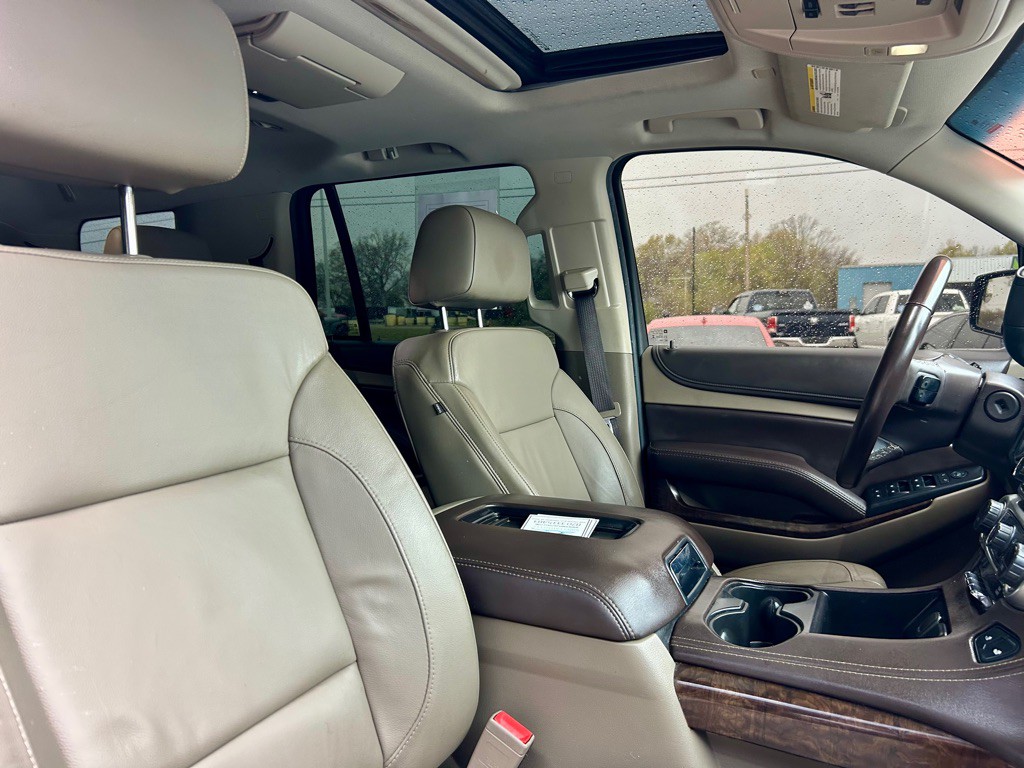 2017 Chevrolet Tahoe Image 8