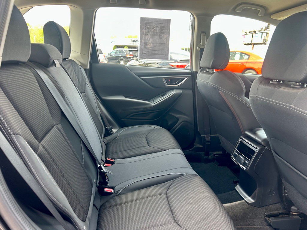 2019 Subaru Forester Image 8