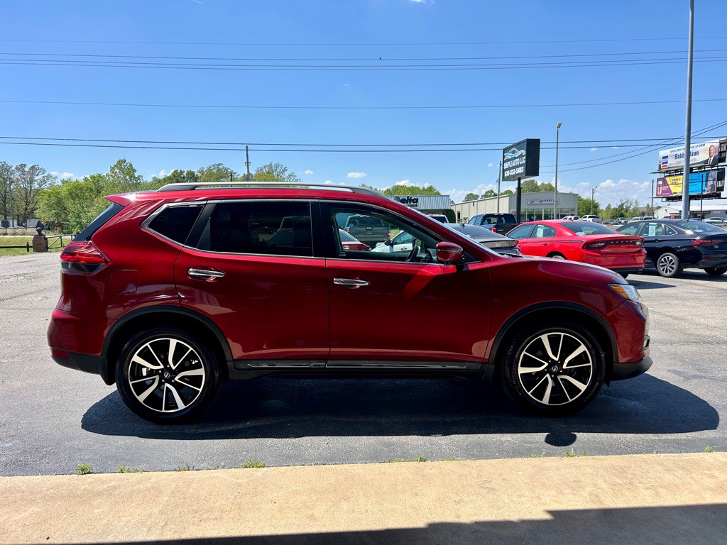 2020 Nissan Rogue Image 4