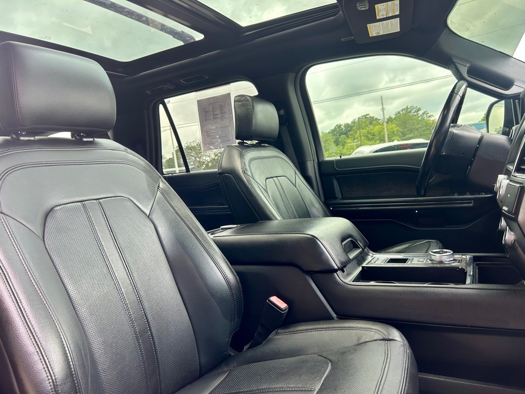 2018 Ford Expedition Image 8