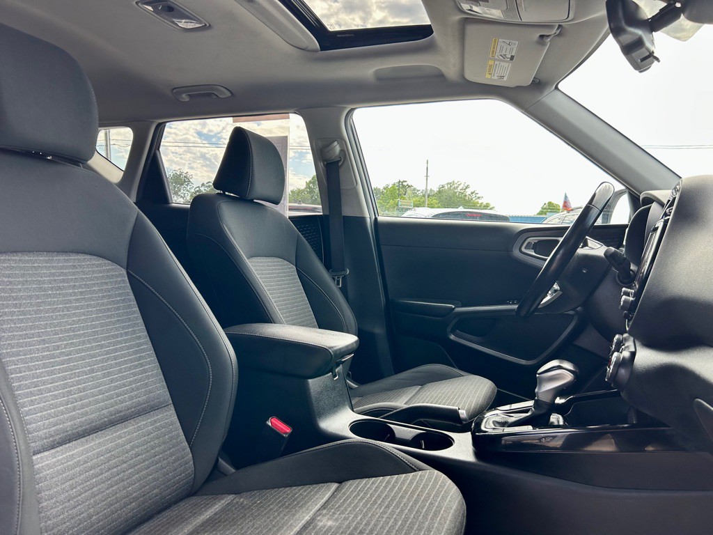 2022 Kia Soul Image 8