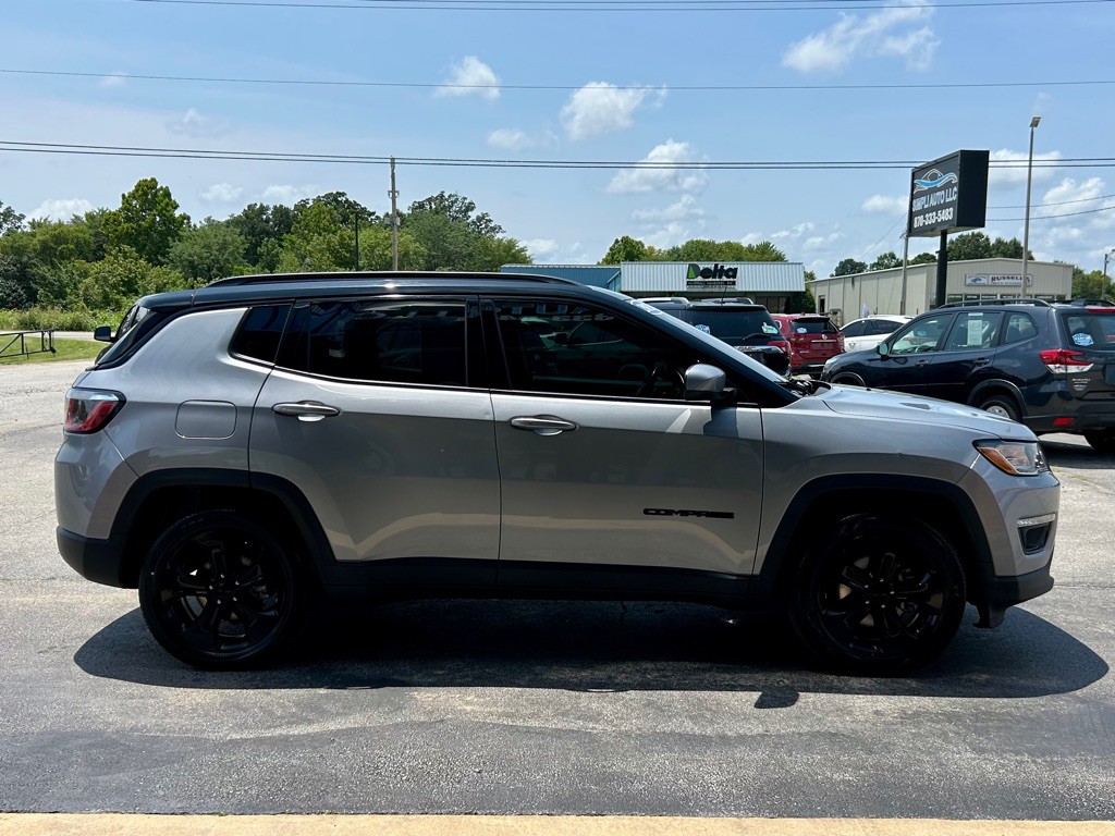 2020 Jeep Compass Image 4