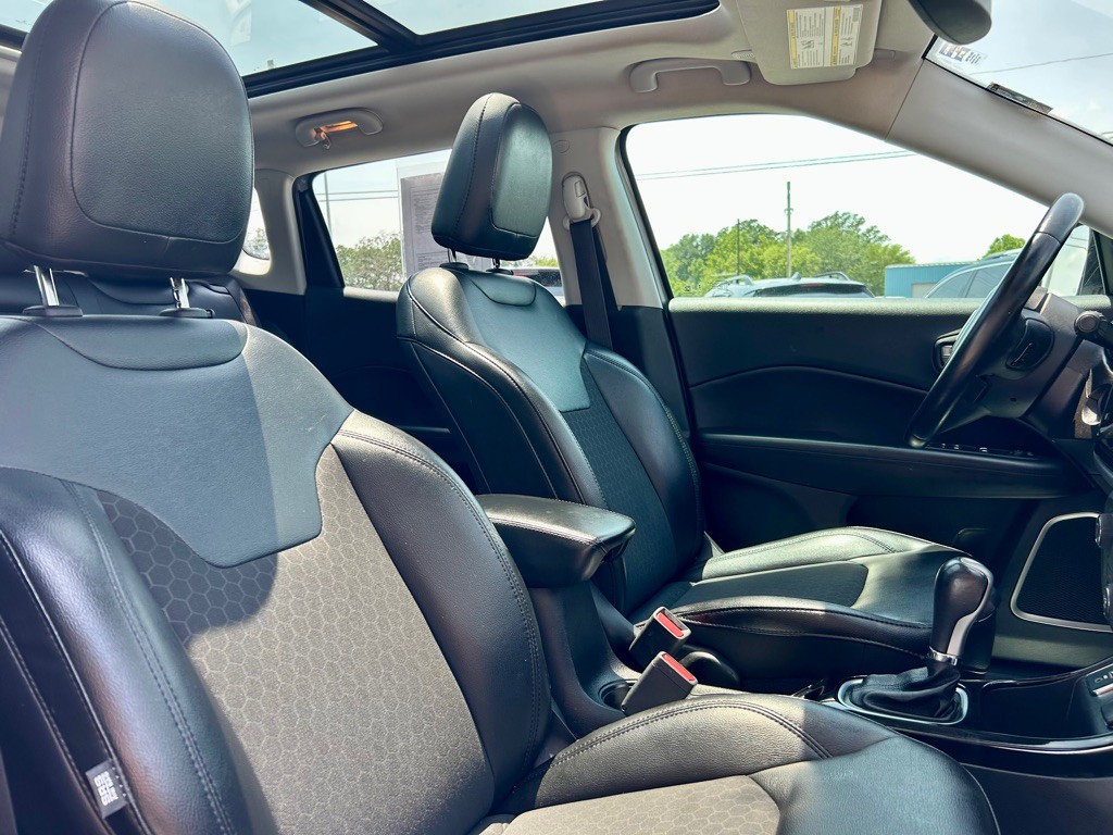 2020 Jeep Compass Image 8
