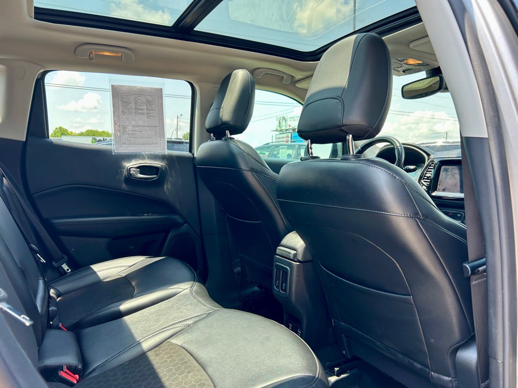 2020 Jeep Compass Image 9