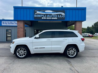 Image for 2018 Jeep Grand Cherokee Altitude ID: 7506200