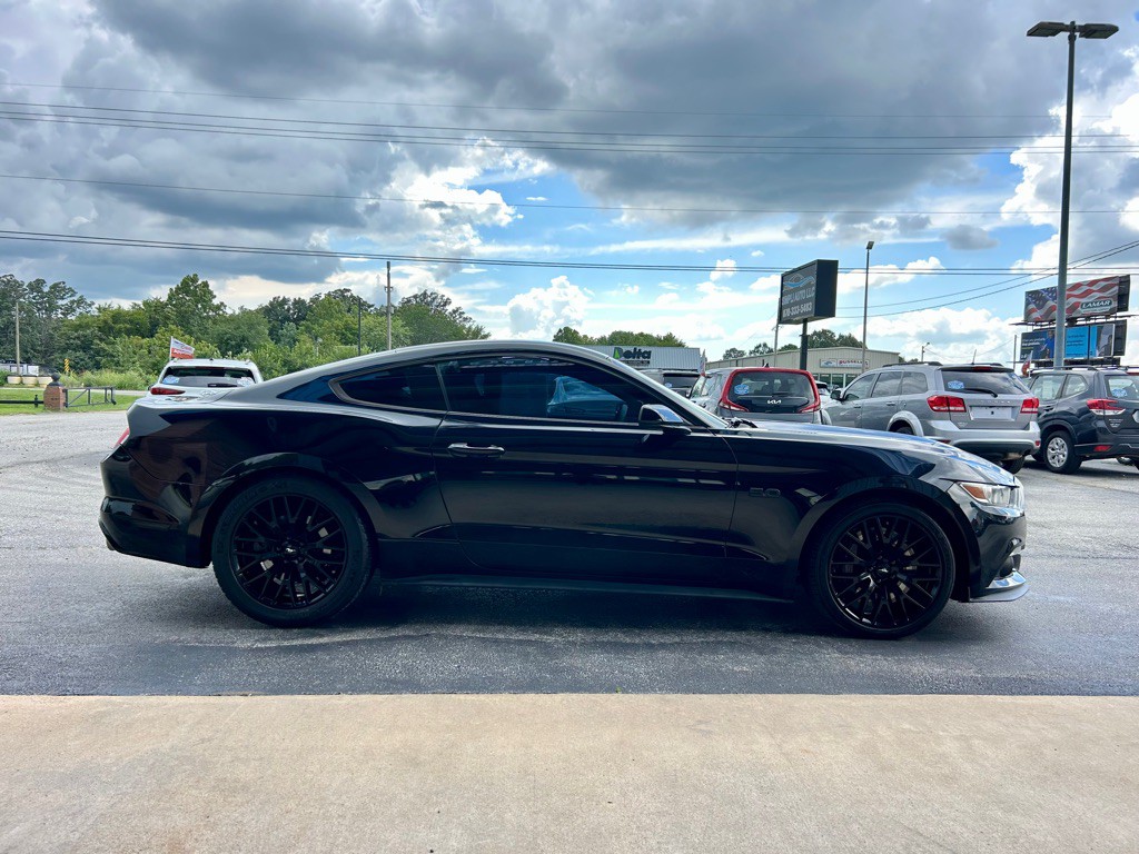 2016 Ford Mustang Image 4