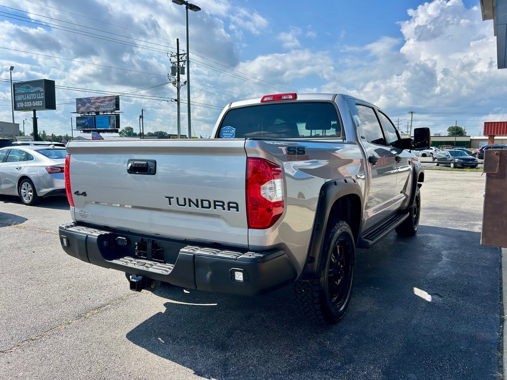 2017 Toyota Tundra Image 5