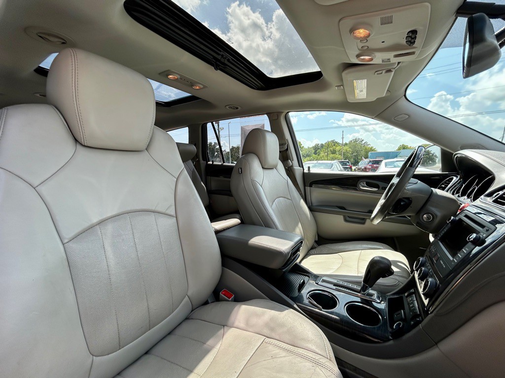 2016 Buick Enclave Image 8
