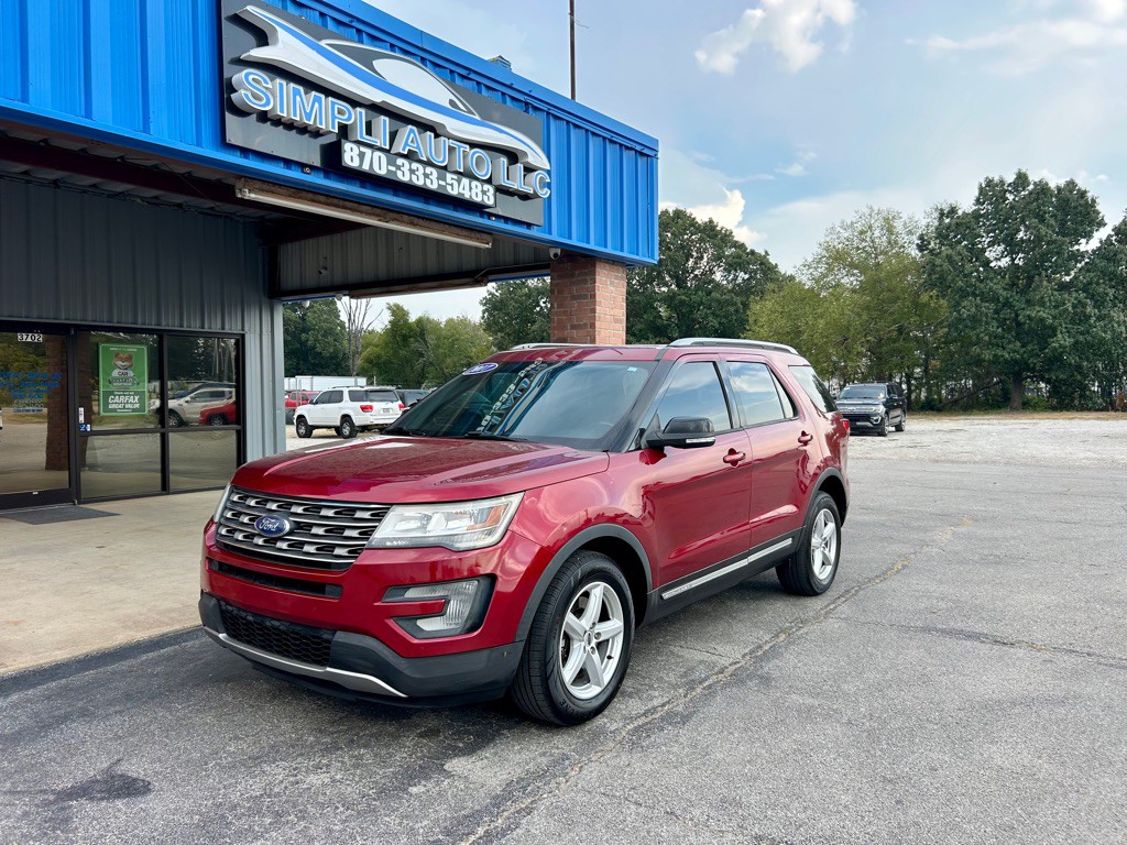 2017 Ford Explorer Image 2