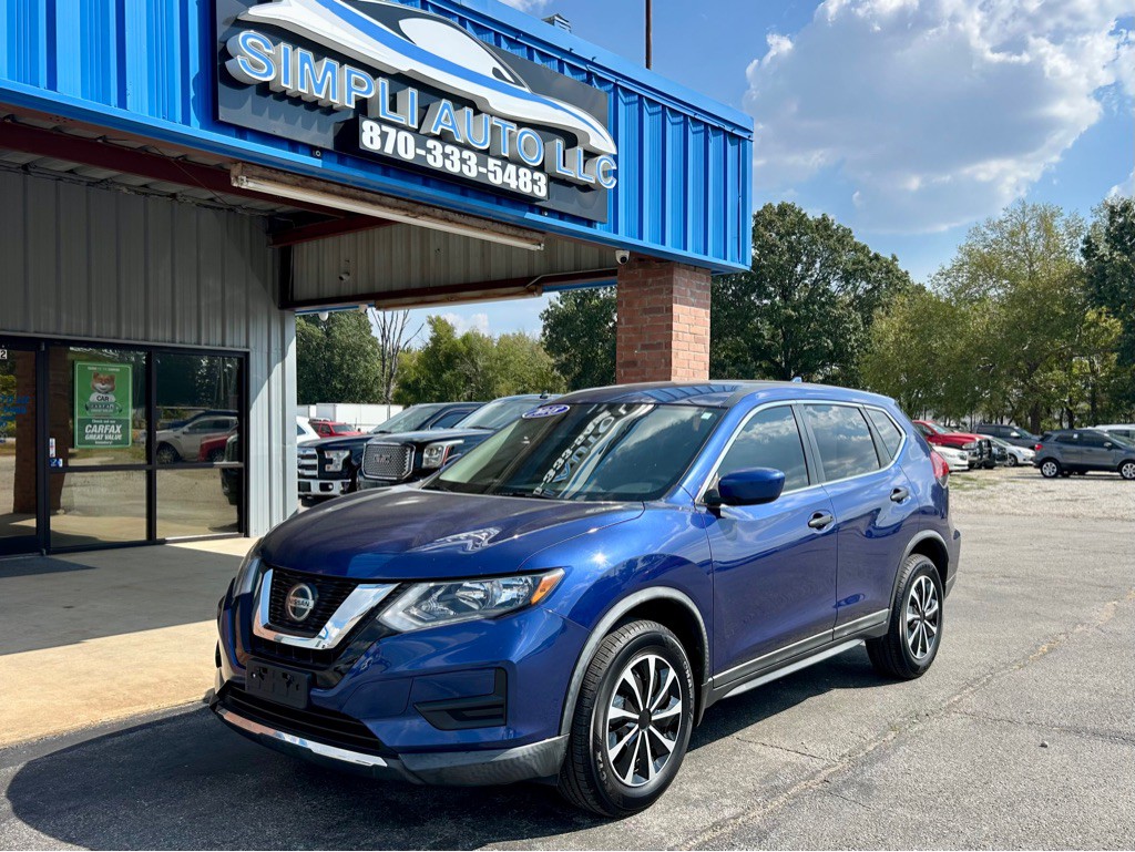 2018 Nissan Rogue Image 2