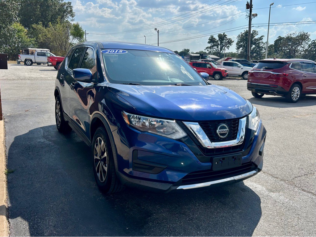 2018 Nissan Rogue Image 3