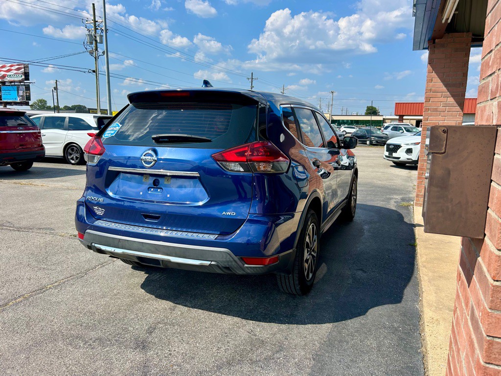 2018 Nissan Rogue Image 5