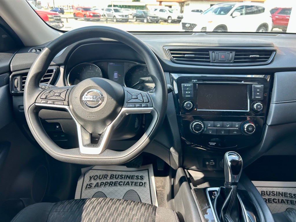 2018 Nissan Rogue Image 7