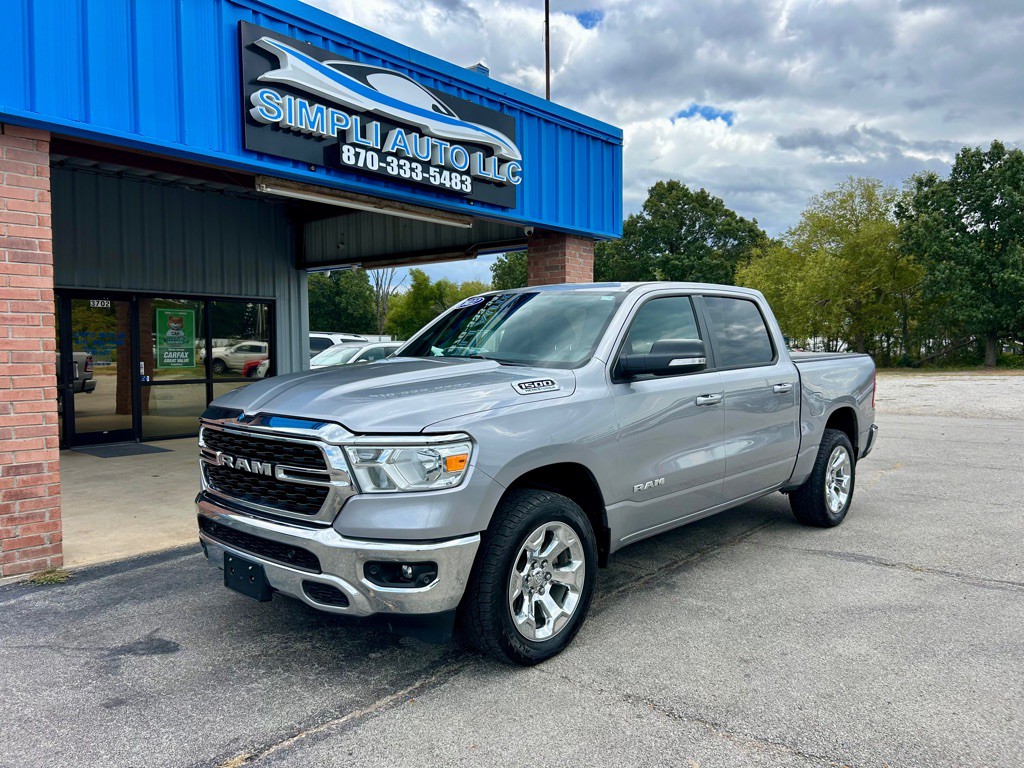 2022 RAM 1500 Image 2