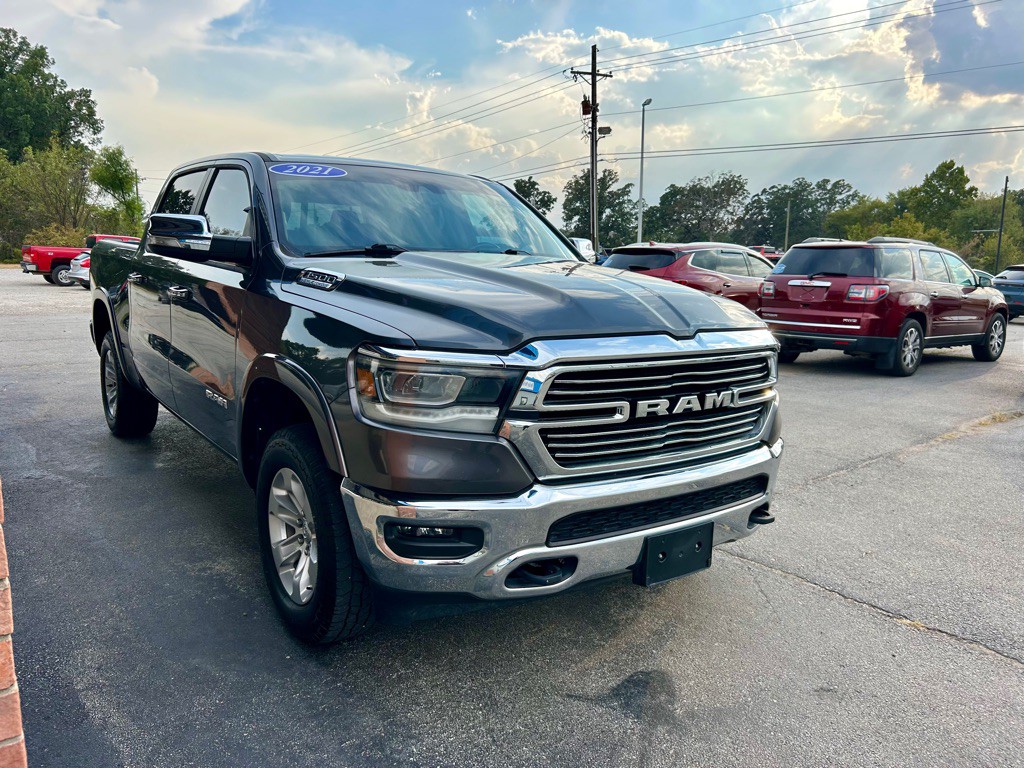 2021 RAM 1500 Image 3
