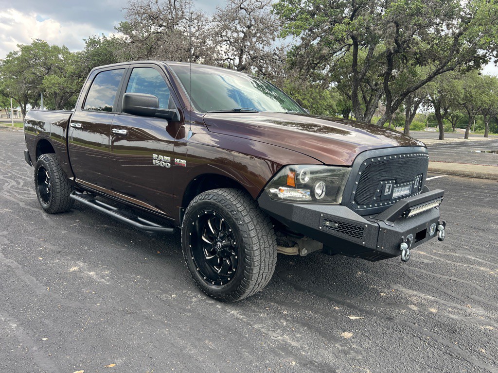 2013 RAM 1500 Image 2