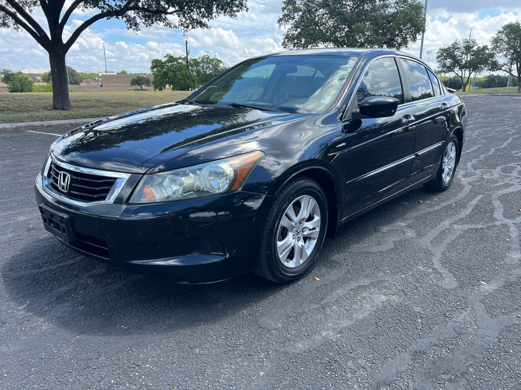 2008 Honda Accord Image 2