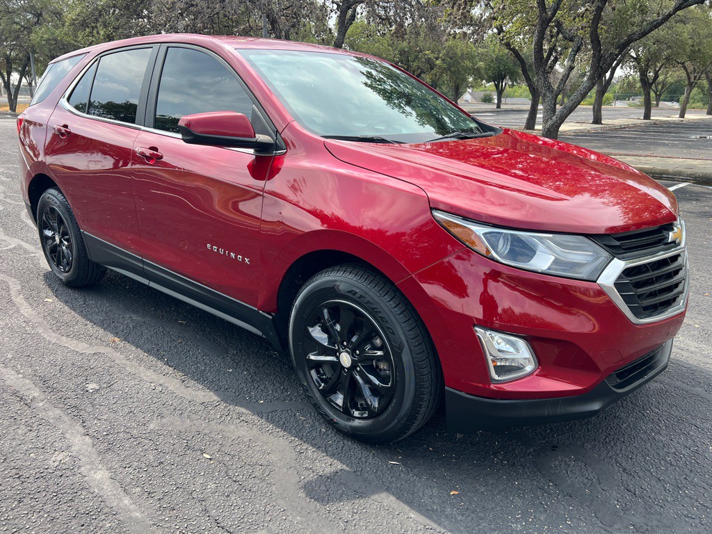 2021 Chevrolet Equinox Image 2